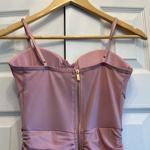 Revamped dress - Picture 4 of 4